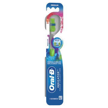 Oral-B Advance Clean Manual Toothbrush, Medium, 1 Count